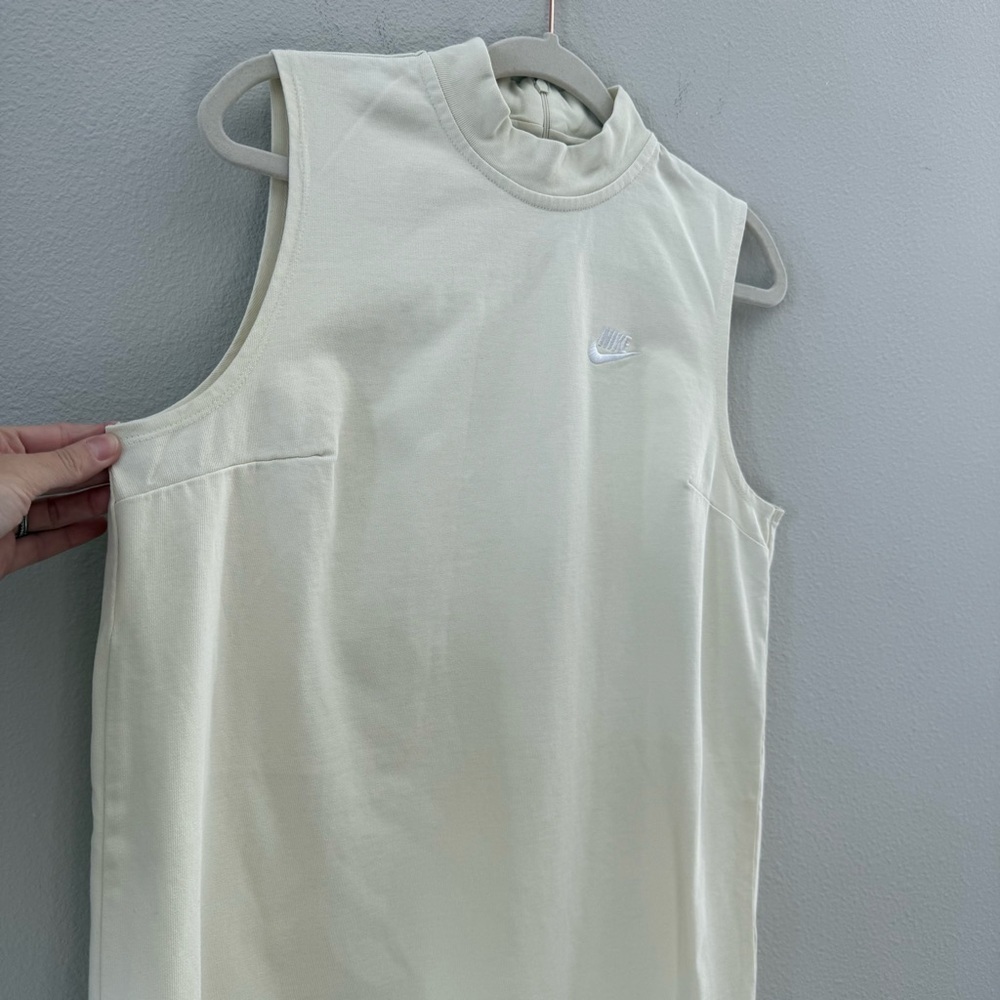 Nike Women's Turtleneck Sleeveless Dress Cream Pale Yellow Large - Picture 7 of 11